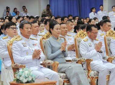 พิธีเจริญพระพุทธมนต์และพิธีทำบุญตักบาตรถวายพระราชกุศล ... พารามิเตอร์รูปภาพ 6