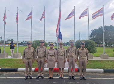 กิจกรรมเคารพธงชาติไทยร้องเพลงชาติไทย และประดับธงชาติไทย ... พารามิเตอร์รูปภาพ 1