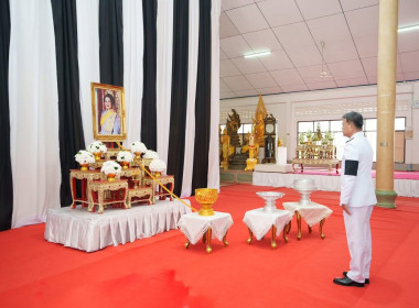 พิธีถวายน้ำสรงพระบรมศพสมเด็จพระนางเจ้าสิริกิติ์ ... พารามิเตอร์รูปภาพ 2