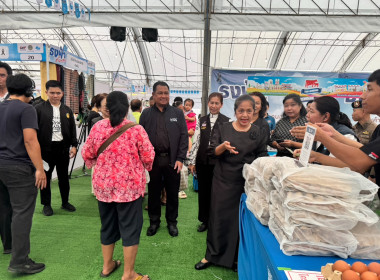 ร่วมพิธีเปิดงาน “ธงฟ้าเยียวยาและกระตุ้นเศรษฐกิจชายแดน ... พารามิเตอร์รูปภาพ 7