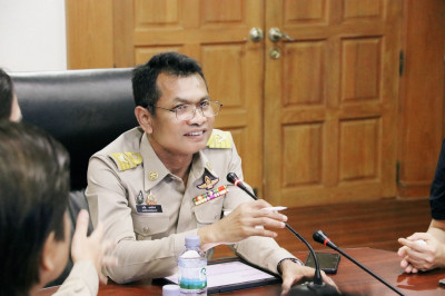 รองอธิบดีกรมส่งเสริมสหกรณ์ ... พารามิเตอร์รูปภาพ 1