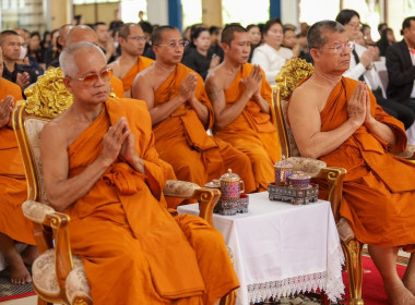 เข้าร่วมพิธีสวดพระพุทธมนต์และเจริญจิตตภาวนาอุทิศถวายพระราชกุศลแด่ สมเด็จพระนางเจ้าสิริกิติ์ พระบรมราชินีนาถ พระบรมราชชนนีพันปีหลวง ... พารามิเตอร์รูปภาพ 2