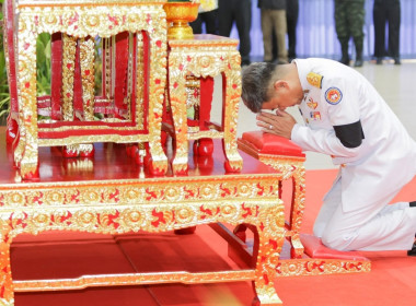 เข้าร่วมพิธีถวายราชสักการะเนื่องในวันพระบาทสมเด็จพระพุทธยอดฟ้าจุฬาโลกมหาราช และวันที่ระลึกมหาจักรีบรมราชวงศ์ ... พารามิเตอร์รูปภาพ 3