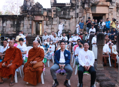 กิจกรรมชมปรากฏการณ์พระอาทิตย์ลอดซุ้มประตู ปราสาทสด๊กก๊อกธม พารามิเตอร์รูปภาพ 4