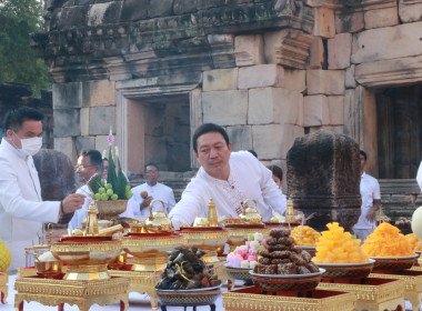 กิจกรรมชมปรากฏการณ์พระอาทิตย์ลอดซุ้มประตู ปราสาทสด๊กก๊อกธม พารามิเตอร์รูปภาพ 2