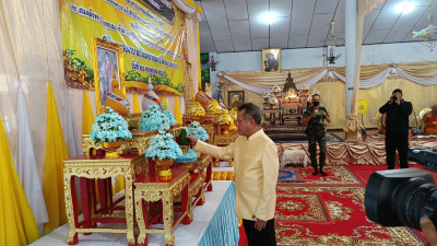 พิธีเจริญพระพุทธมนต์เฉลิมพระเกียรติถวายพระพรชัยมงคลฯ พารามิเตอร์รูปภาพ 1