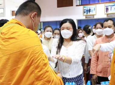 พิธีทำบุญตักบาตร ถวายพระกุศลสมเด็จพระอริยวงศาคตญาณ ... พารามิเตอร์รูปภาพ 13