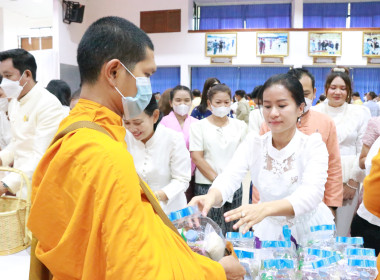 พิธีทำบุญตักบาตร ถวายพระกุศลสมเด็จพระอริยวงศาคตญาณ ... พารามิเตอร์รูปภาพ 14