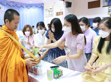 พิธีทำบุญตักบาตร ถวายพระกุศลสมเด็จพระอริยวงศาคตญาณ ... พารามิเตอร์รูปภาพ 20