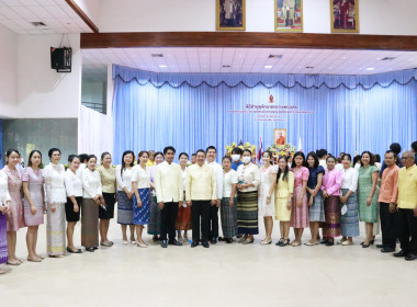 พิธีทำบุญตักบาตร ถวายพระกุศลสมเด็จพระอริยวงศาคตญาณ ... พารามิเตอร์รูปภาพ 31