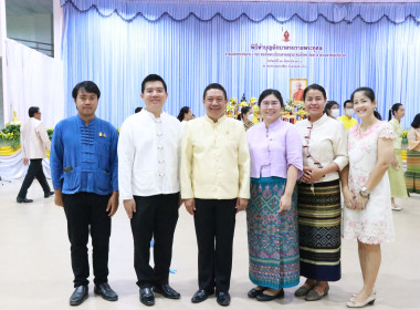 พิธีทำบุญตักบาตร ถวายพระกุศลสมเด็จพระอริยวงศาคตญาณ ... พารามิเตอร์รูปภาพ 48