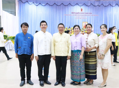 พิธีทำบุญตักบาตร ถวายพระกุศลสมเด็จพระอริยวงศาคตญาณ ... พารามิเตอร์รูปภาพ 49