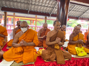 พิธีเจริญพระพุทธมนต์เฉลิมพระเกียรติถวายพระพรชัยมงคล พารามิเตอร์รูปภาพ 6